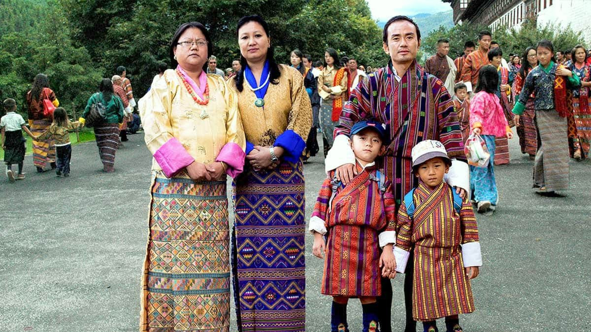 Trang phục Gho & Kira Bhutan, Quốc phục Bhutan, mặc gì ở Bhutan